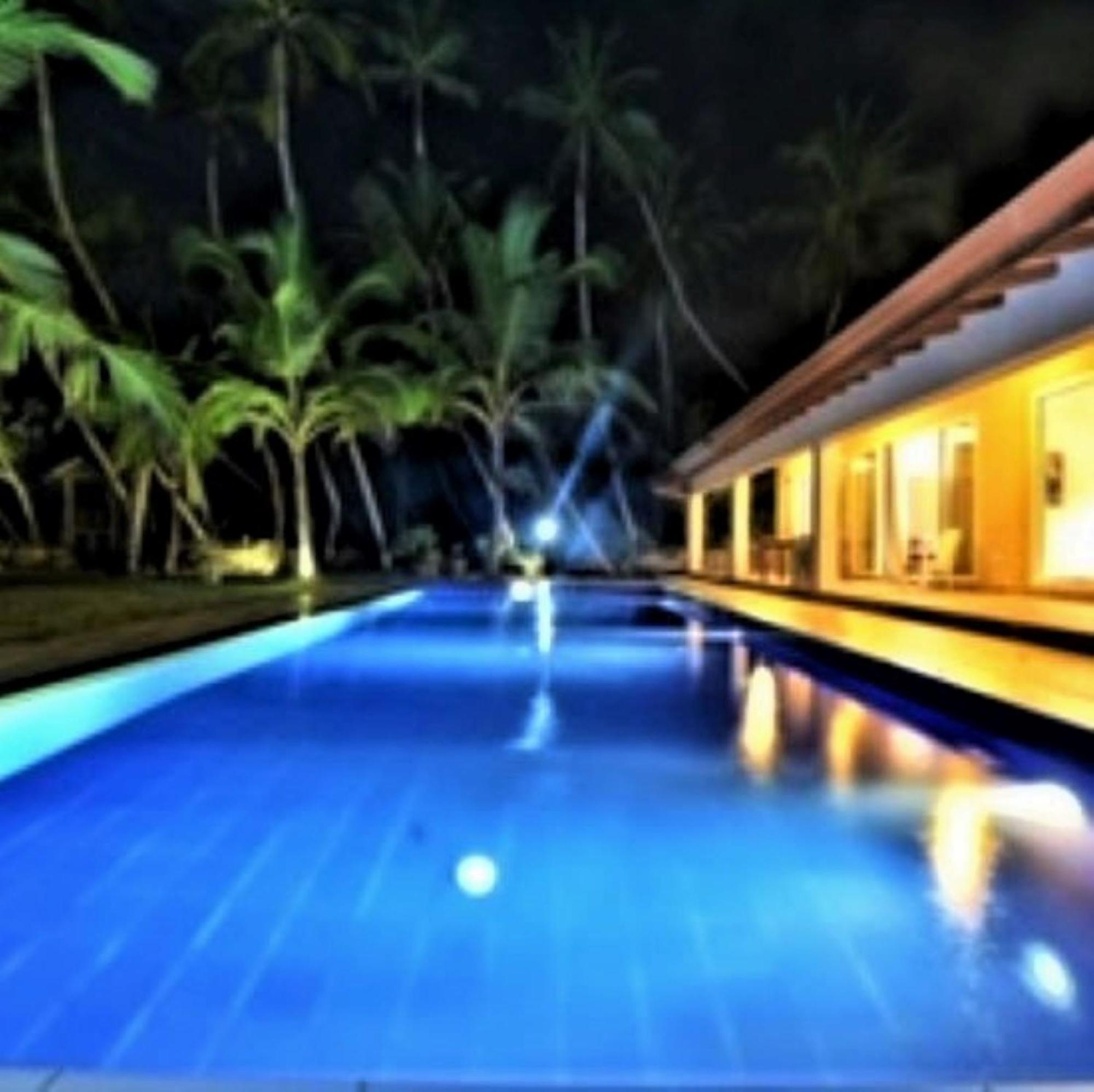 Arhimser Villa-Superb 4 Bedroom Beachfront For 8 In Ranna, Tangalle, Bb, Pool, Free Pick Up For 7 Night Stays Arriving Together, Serviced, Taxes Included Екстер'єр фото