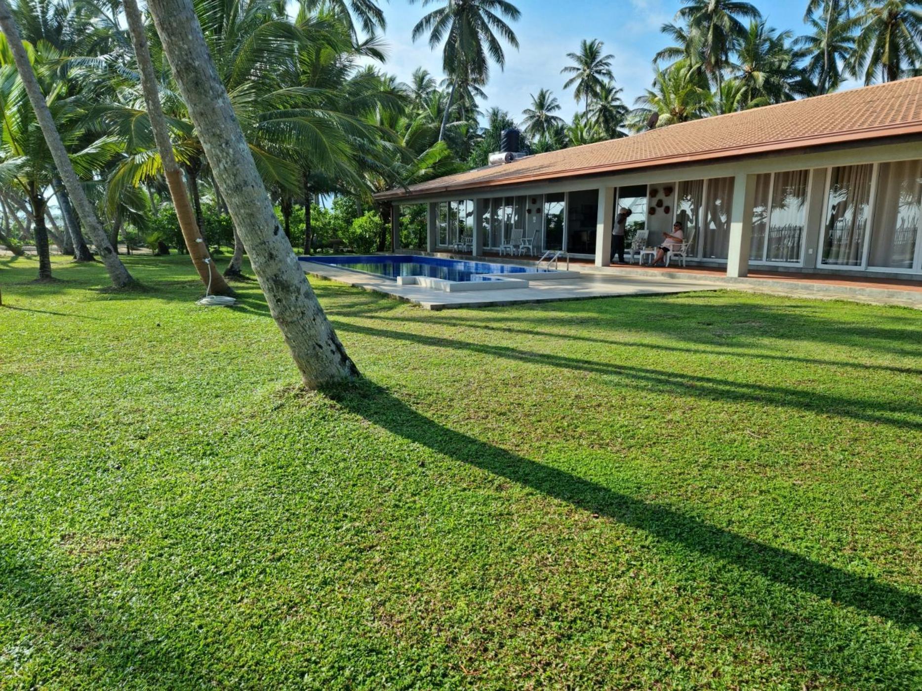 Arhimser Villa-Superb 4 Bedroom Beachfront For 8 In Ranna, Tangalle, Bb, Pool, Free Pick Up For 7 Night Stays Arriving Together, Serviced, Taxes Included Екстер'єр фото