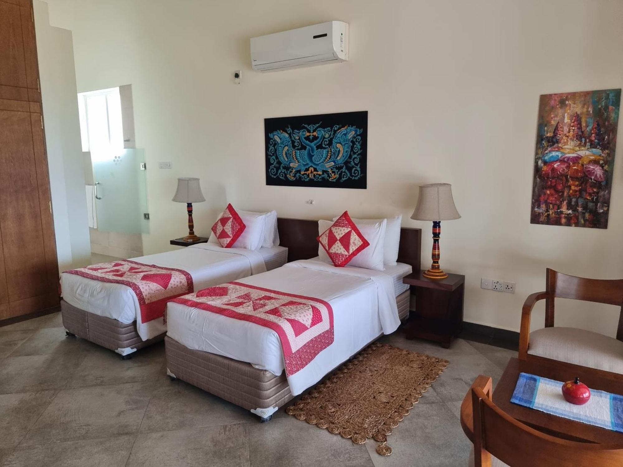 Arhimser Villa-Superb 4 Bedroom Beachfront For 8 In Ranna, Tangalle, Bb, Pool, Free Pick Up For 7 Night Stays Arriving Together, Serviced, Taxes Included Екстер'єр фото