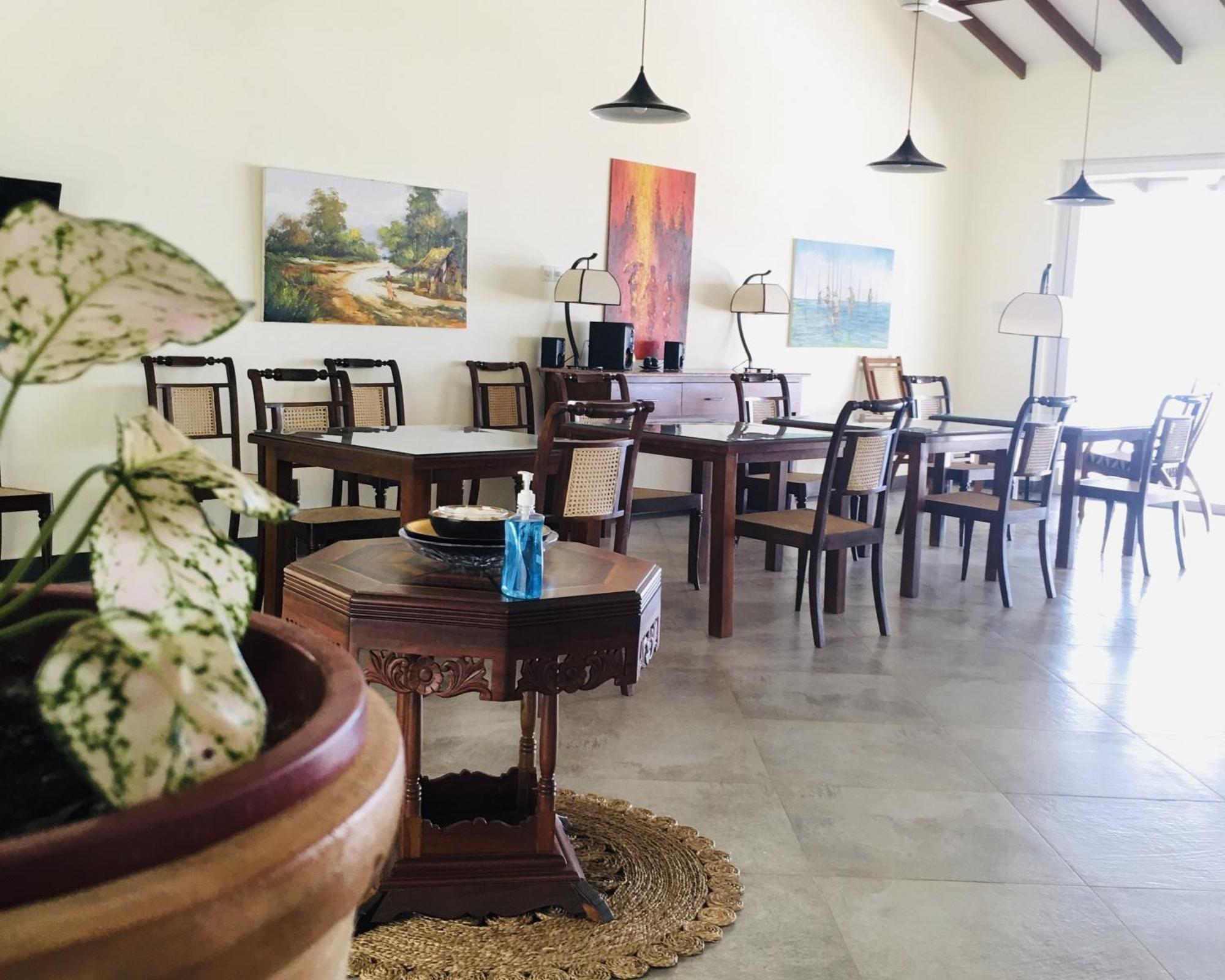 Arhimser Villa-Superb 4 Bedroom Beachfront For 8 In Ranna, Tangalle, Bb, Pool, Free Pick Up For 7 Night Stays Arriving Together, Serviced, Taxes Included Екстер'єр фото