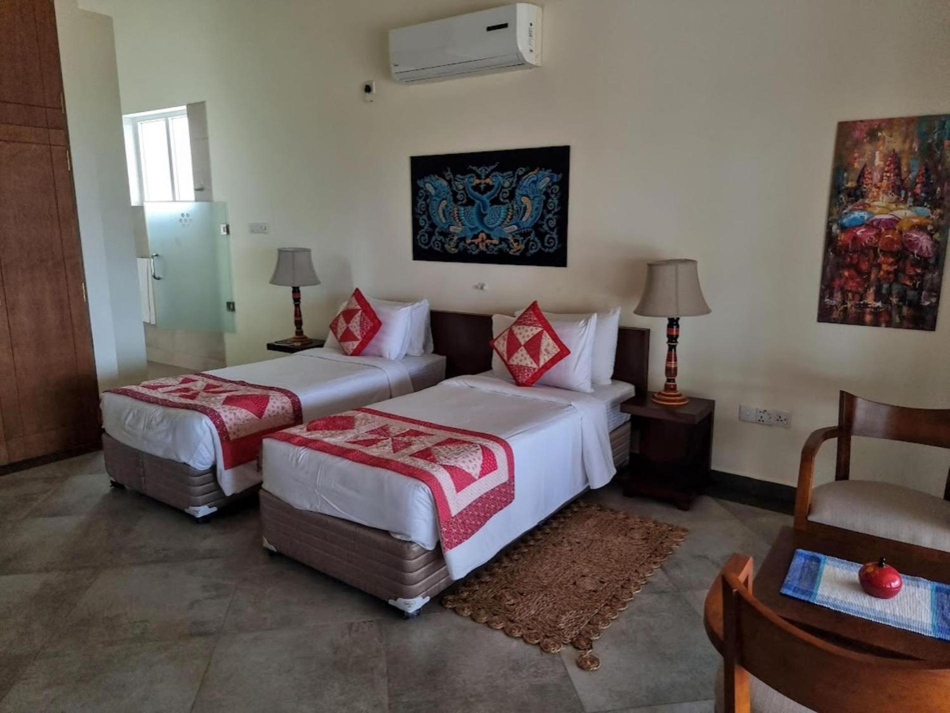 Arhimser Villa-Superb 4 Bedroom Beachfront For 8 In Ranna, Tangalle, Bb, Pool, Free Pick Up For 7 Night Stays Arriving Together, Serviced, Taxes Included Екстер'єр фото